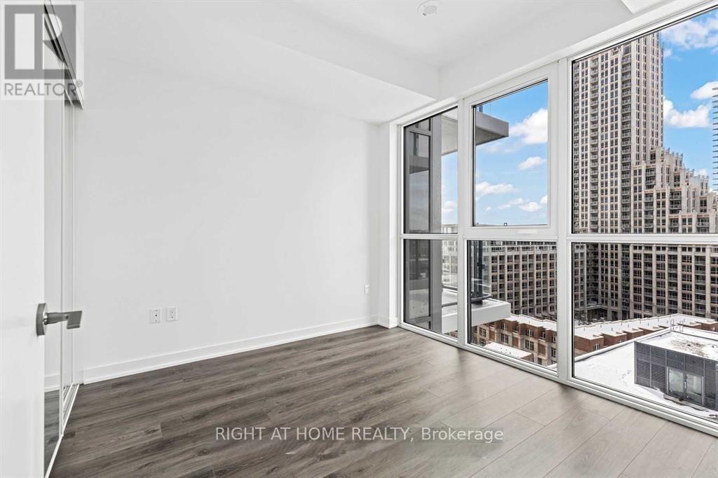 1213 - 38 Iannuzzi Street, Toronto, Ontario  M5V 0S2 - Photo 9 - C13010250