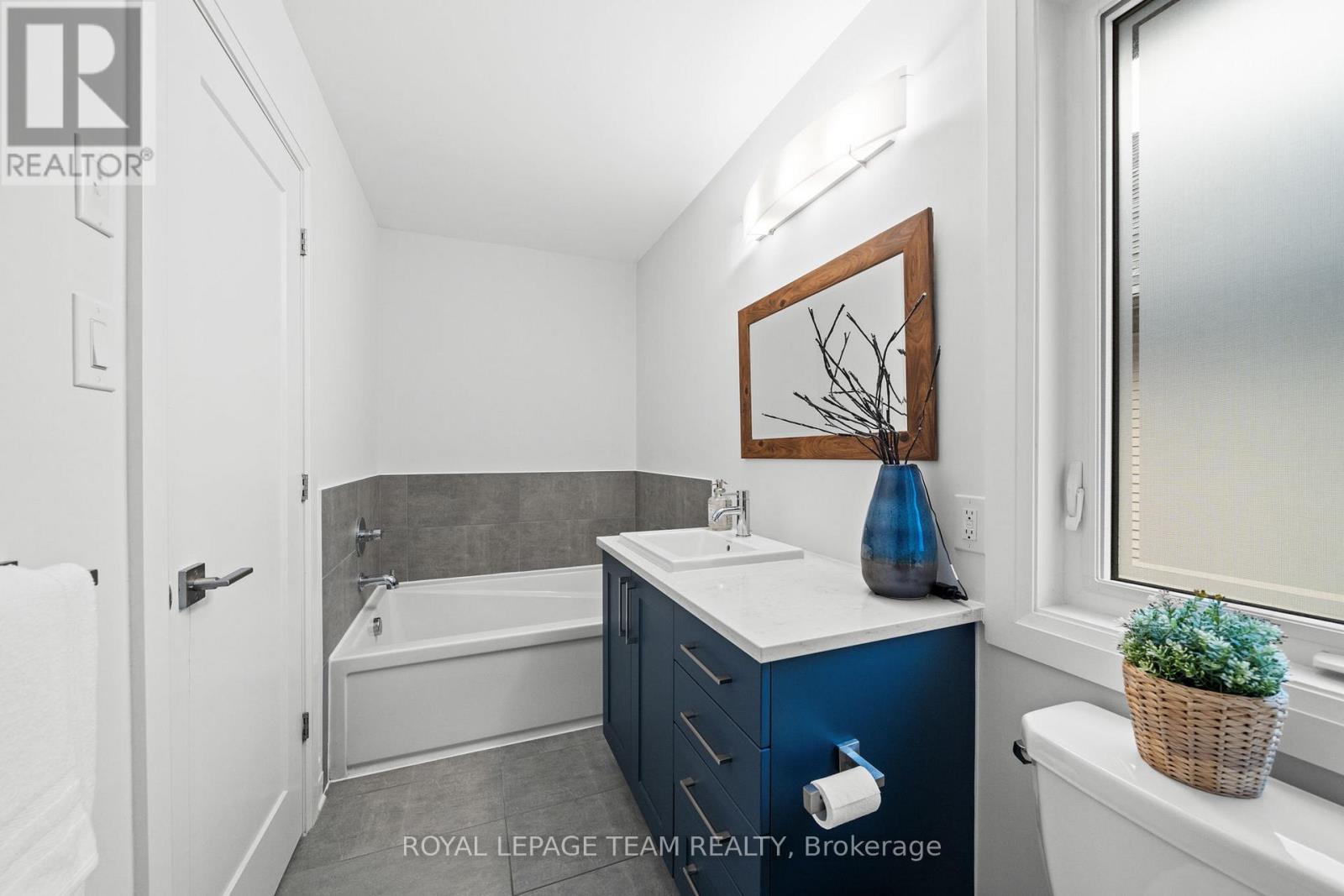 289 Big Dipper Street, Ottawa, Ontario  K4M 0J2 - Photo 28 - X13010246