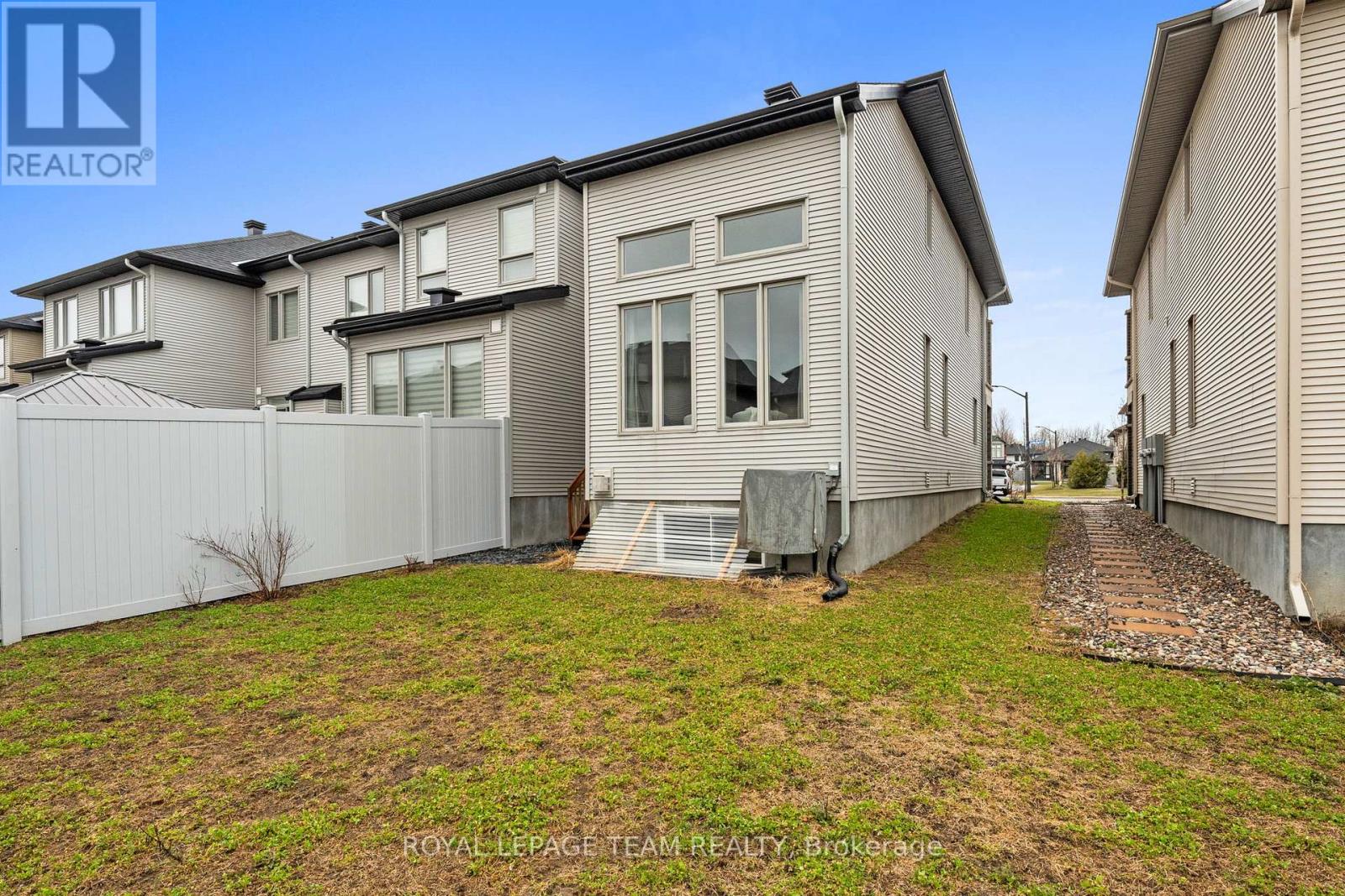 289 Big Dipper Street, Ottawa, Ontario  K4M 0J2 - Photo 36 - X13010246