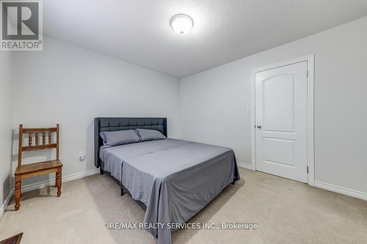 2179 Dawson Crescent, Innisfil, Ontario  L9B 0H1 - Photo 24 - N13010258