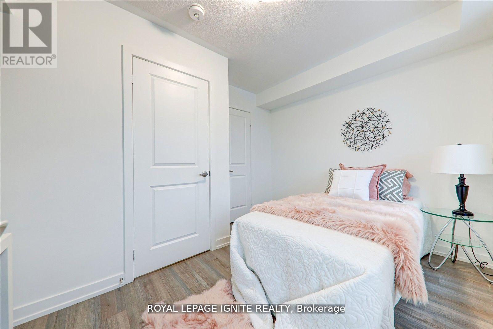 167 Downsview Park Boulevard, Toronto, Ontario  M3K 0C8 - Photo 19 - W13010254