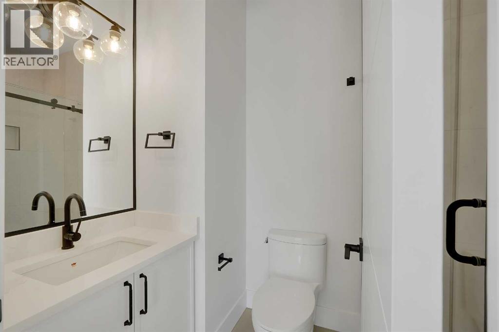 2413 25 Avenue Nw, Calgary, Alberta  T2M 2C6 - Photo 40 - A2286319