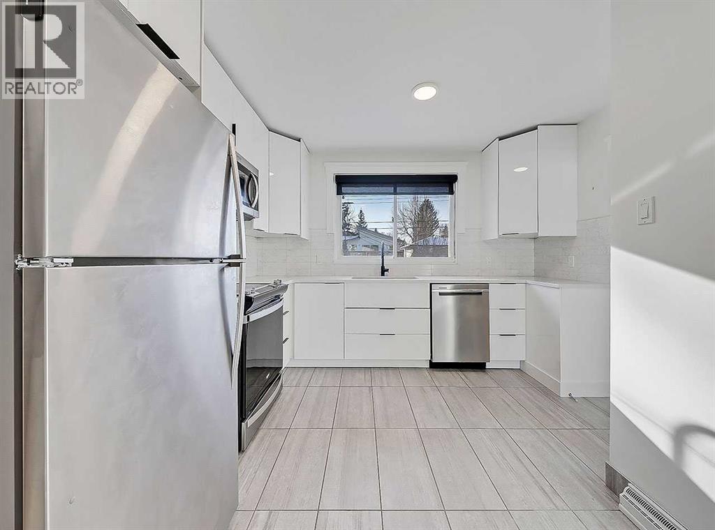 23 Cambrian Drive Nw, Calgary, Alberta  T2K 1P3 - Photo 15 - A2291878