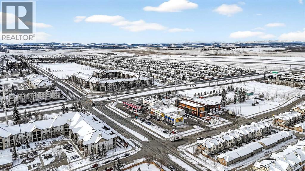 586 Evermeadow Road Sw, Calgary, Alberta  T2Y 4W9 - Photo 35 - A2300518