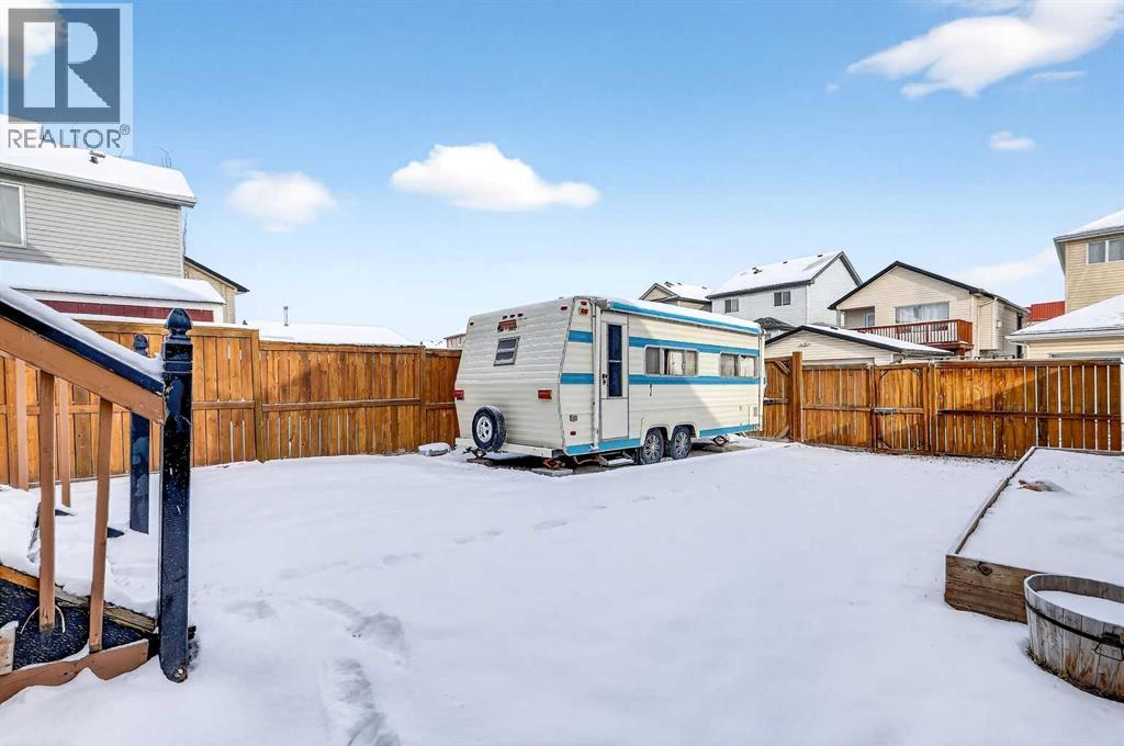 586 Evermeadow Road Sw, Calgary, Alberta  T2Y 4W9 - Photo 27 - A2300518