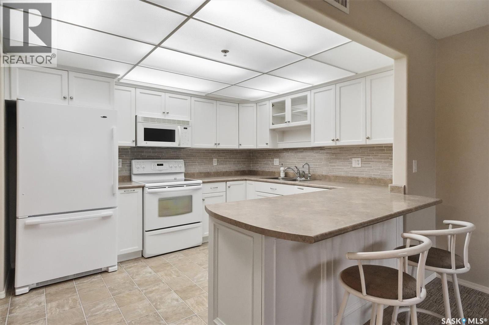 304 1622a Acadia Drive, Saskatoon, Saskatchewan  S7H 5H7 - Photo 6 - SK033078