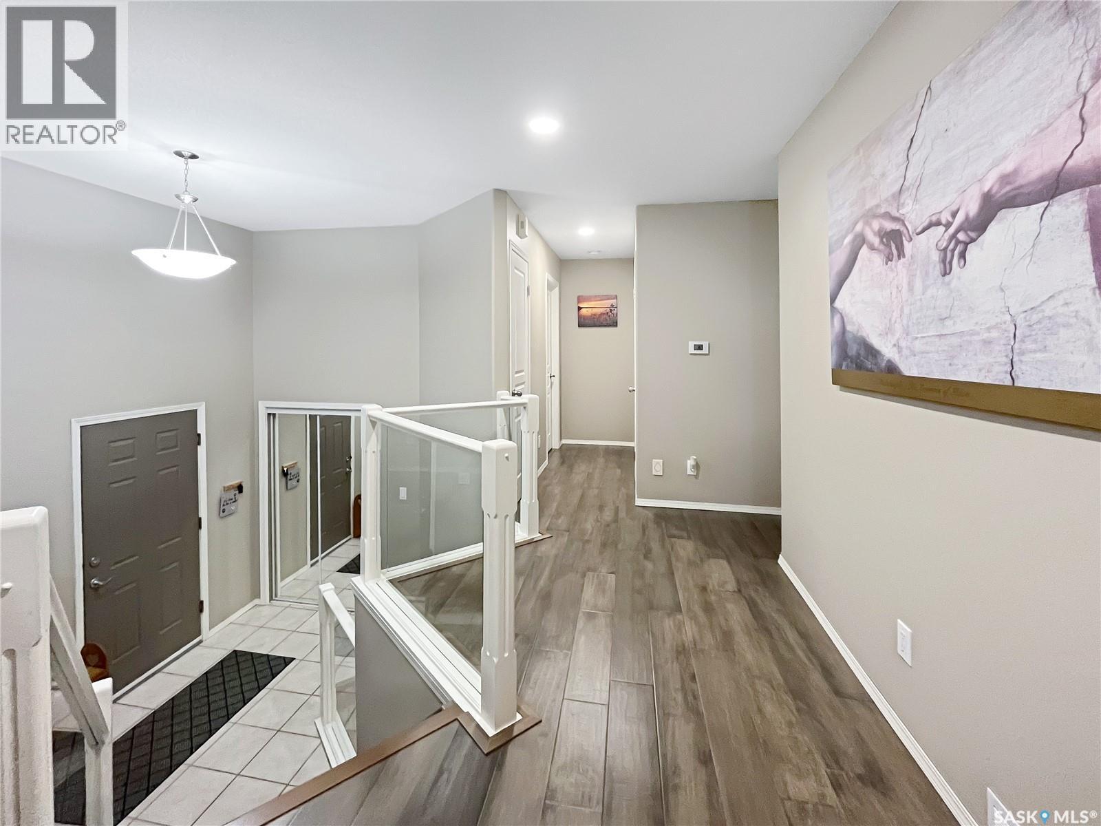 27 Carment Place, Prince Albert, Saskatchewan  S6V 8A2 - Photo 11 - SK033054