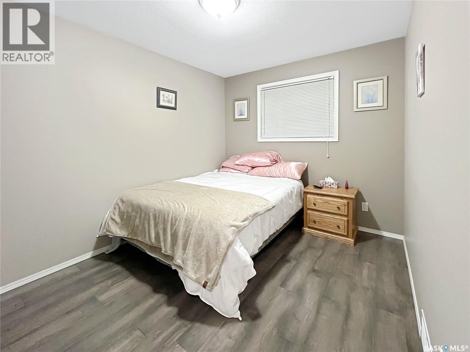 27 Carment Place, Prince Albert, Saskatchewan  S6V 8A2 - Photo 14 - SK033054