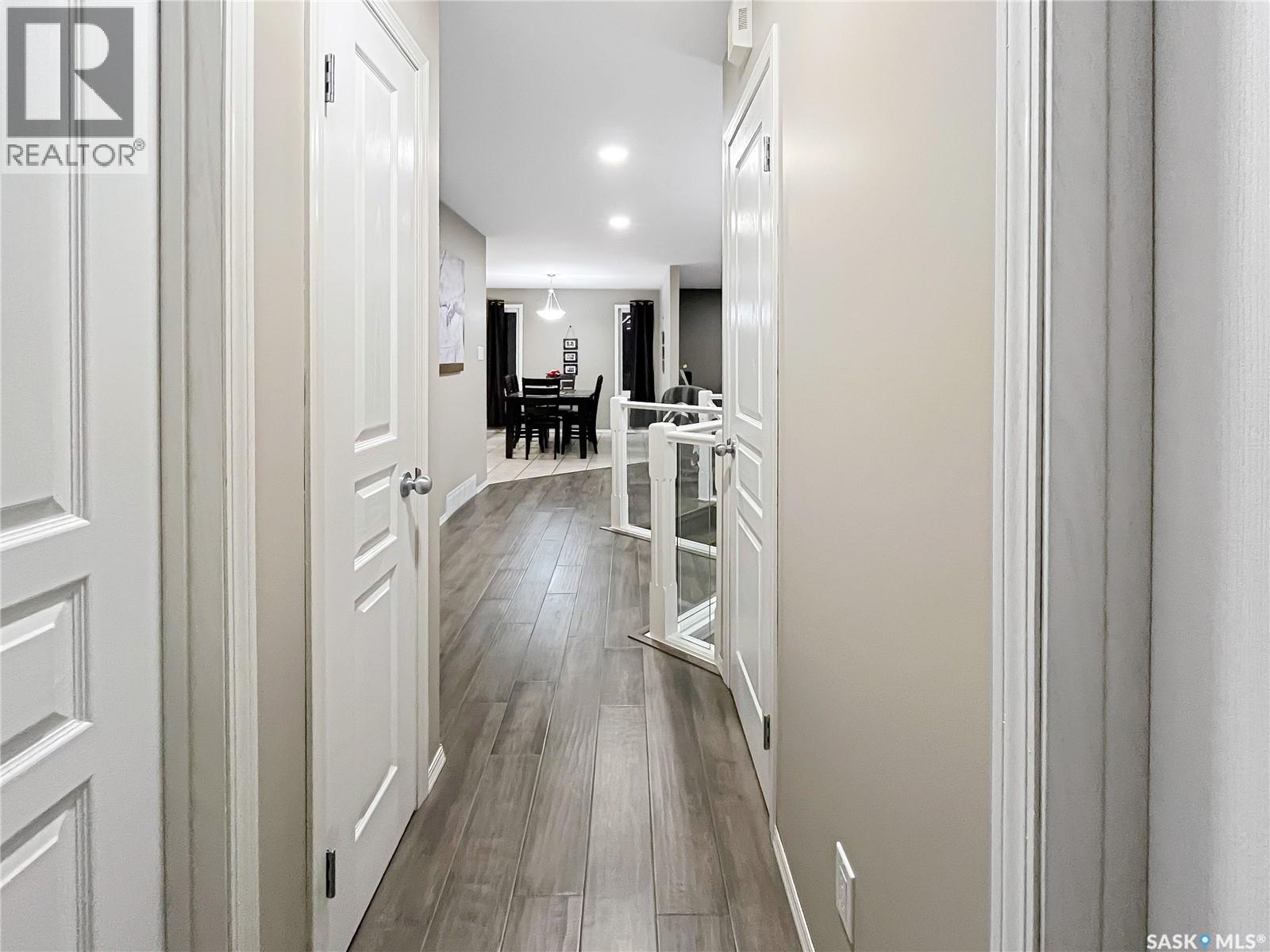 27 Carment Place, Prince Albert, Saskatchewan  S6V 8A2 - Photo 19 - SK033054