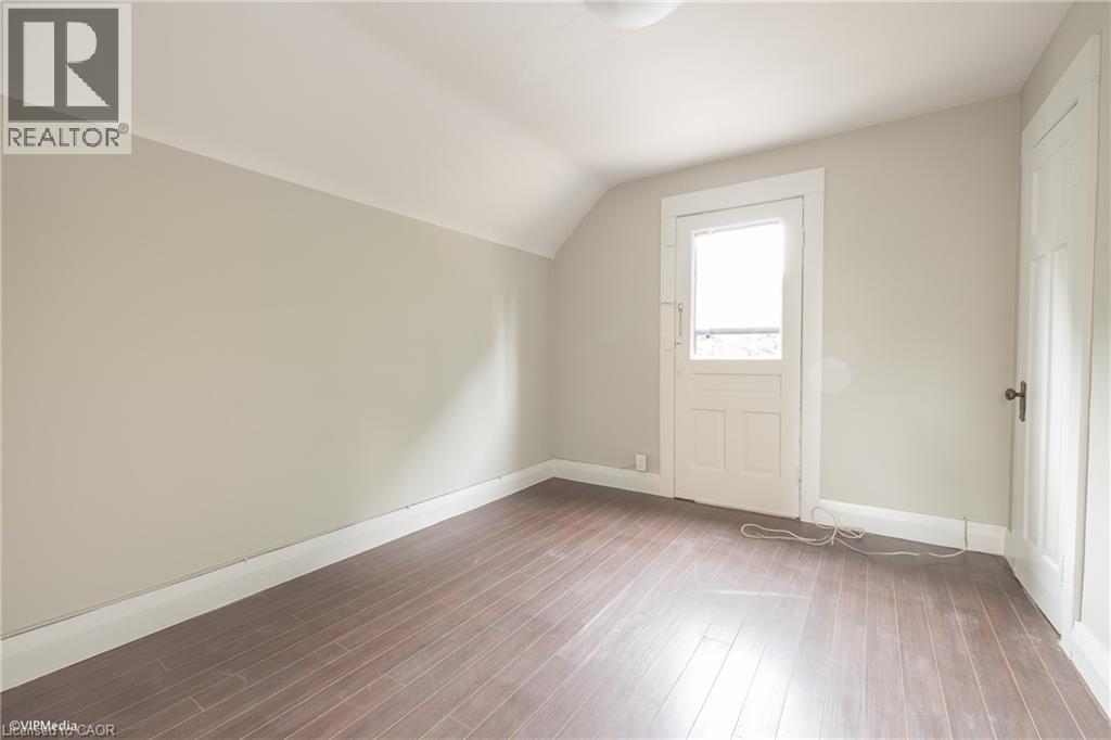 177 Regina Street N, Waterloo, Ontario  N2J 3B4 - Photo 9 - 40810459