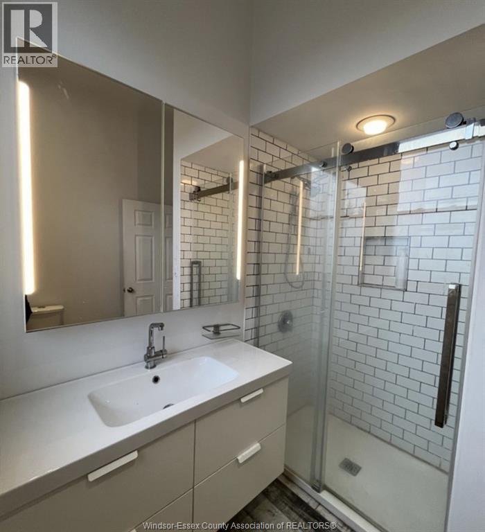 1558 Ontario Street, Windsor, Ontario  N9A 4H4 - Photo 9 - 26008287