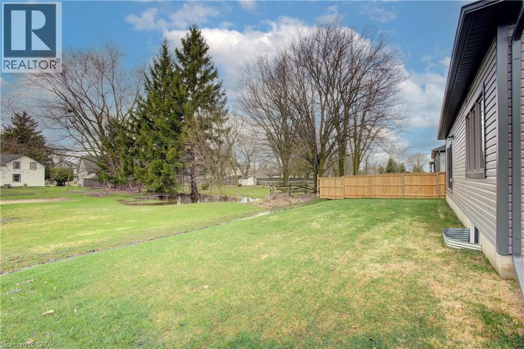 160 Ellen Street, Atwood, Ontario  N0G 1B0 - Photo 35 - 40821731