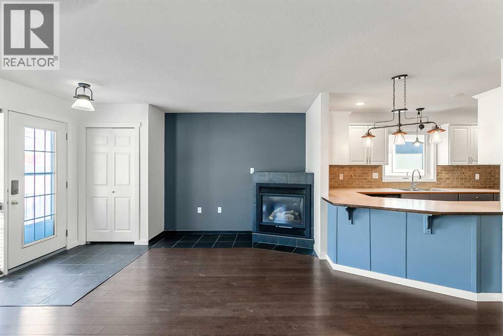 B, 303 Centre Street N, Sundre, Alberta  T0M 1X0 - Photo 9 - A2284925