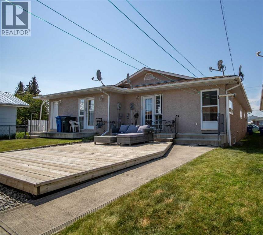 B, 303 Centre Street N, Sundre, Alberta  T0M 1X0 - Photo 29 - A2284925