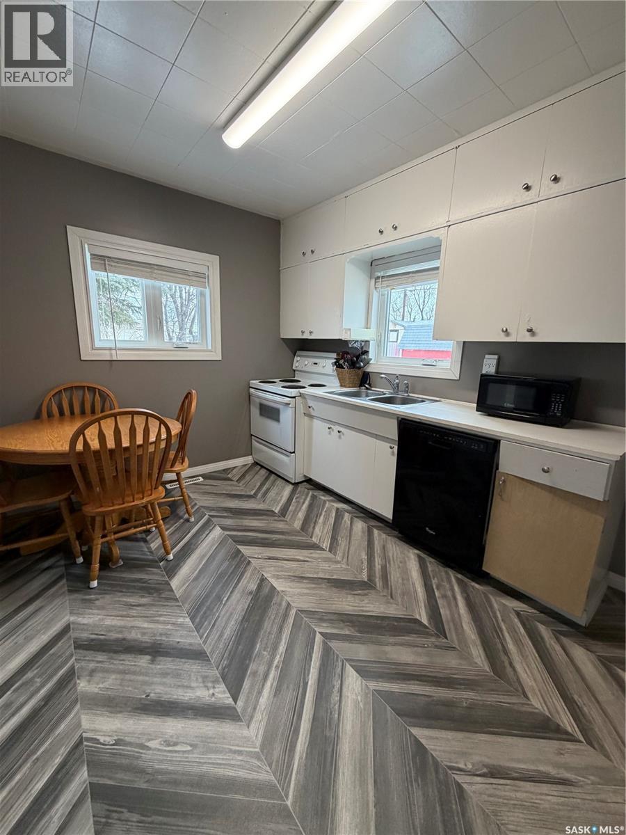 511 Albert Street, Hudson Bay, Saskatchewan  S0E 0Y0 - Photo 10 - SK033043