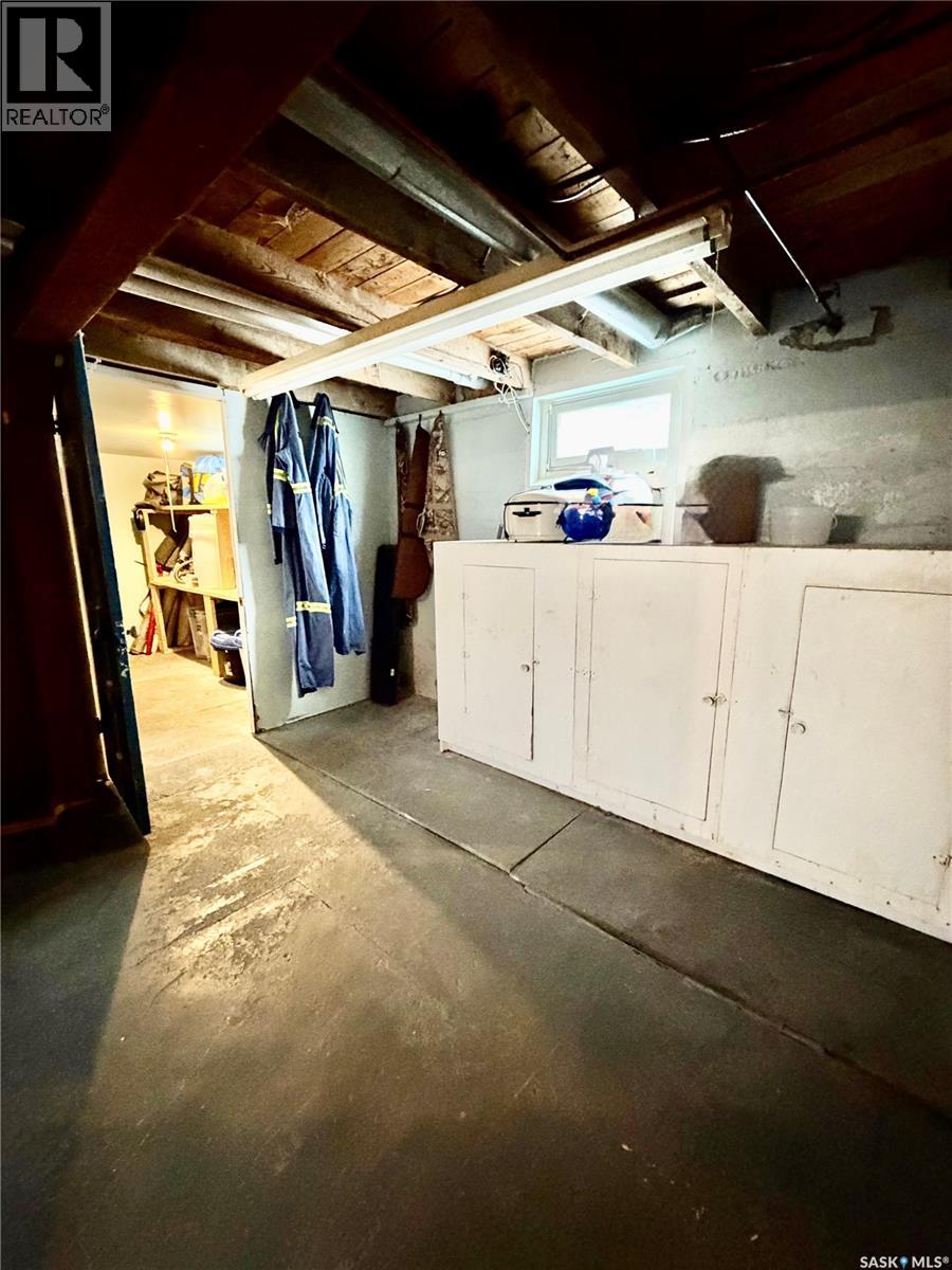 511 Albert Street, Hudson Bay, Saskatchewan  S0E 0Y0 - Photo 22 - SK033043