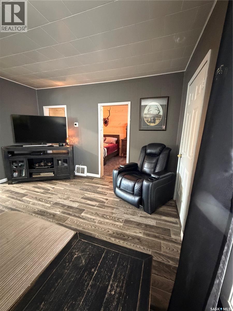 511 Albert Street, Hudson Bay, Saskatchewan  S0E 0Y0 - Photo 16 - SK033043