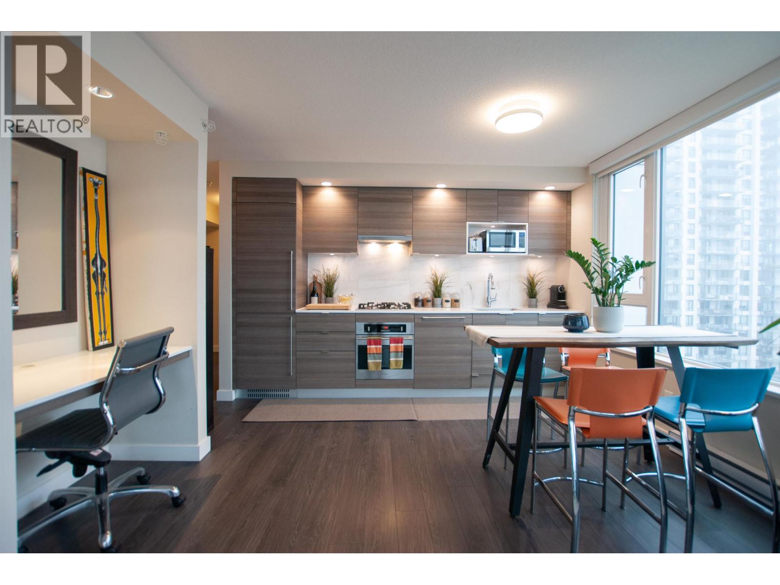 1507 602 Como Lake Avenue, Coquitlam, British Columbia  V3J 0G2 - Photo 5 - R3112640