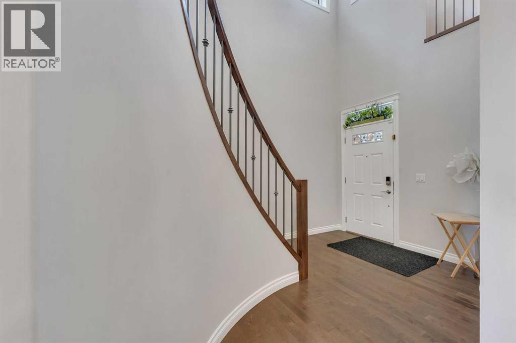 288, 288 Evansborough Way Nw, Calgary, Alberta  T3P 0R1 - Photo 4 - A2288766