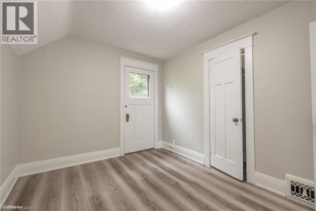 175 Regina Street N, Waterloo, Ontario  N2J 3B4 - Photo 15 - 40810452