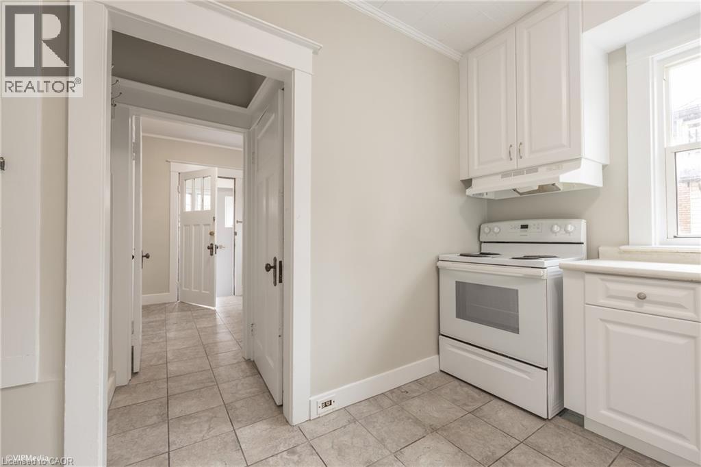 175 Regina Street N, Waterloo, Ontario  N2J 3B4 - Photo 8 - 40810452