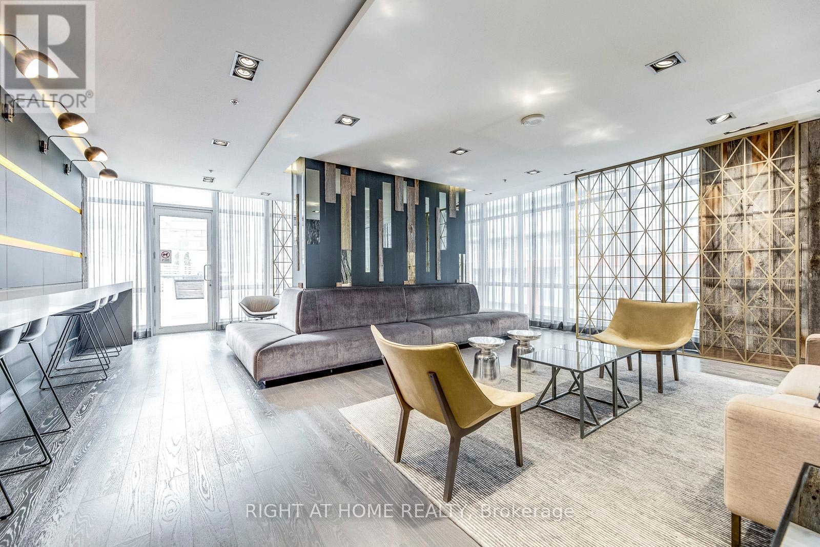 807 - 30 Nelson Street, Toronto, Ontario  M5V 0H5 - Photo 34 - C13010292