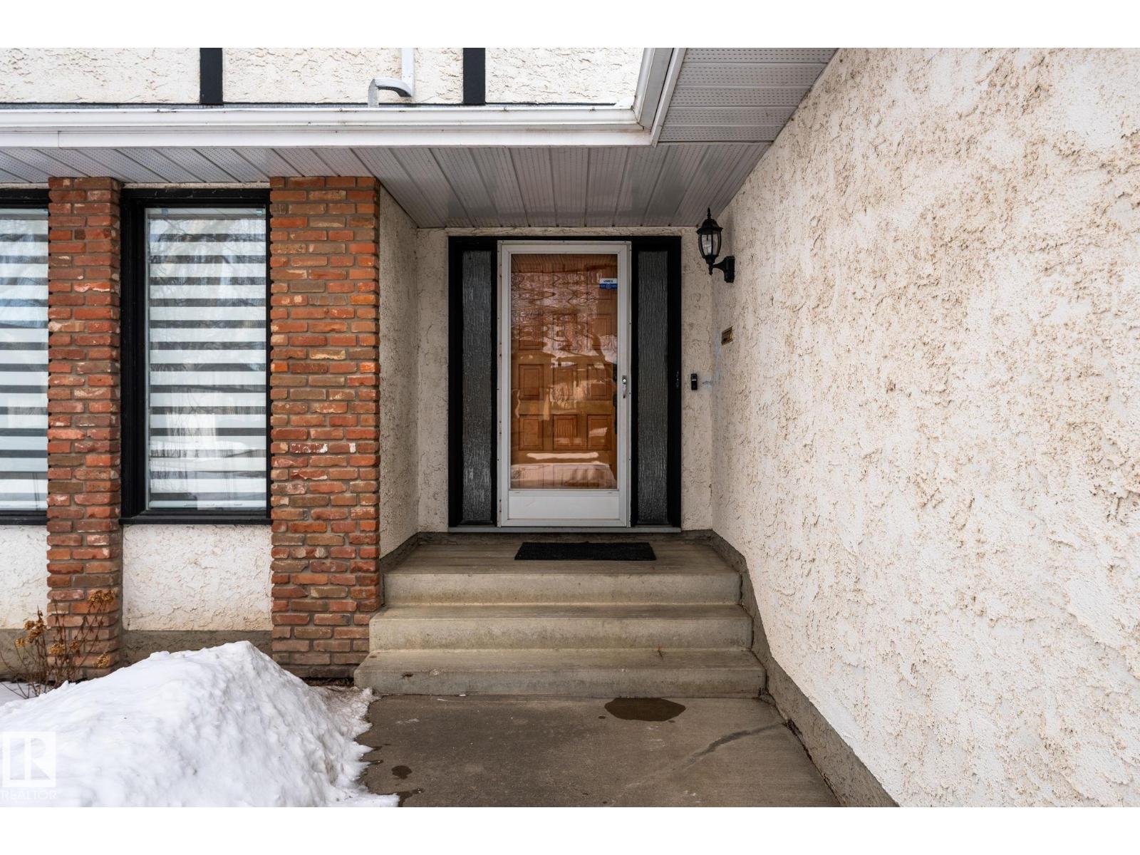 10673 161 Av NW, Edmonton, Alberta  T5X 4Z9 - Photo 4 - E4480930