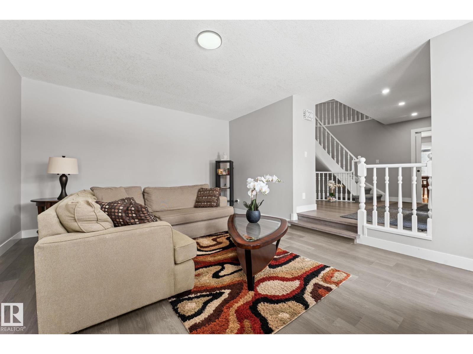 10673 161 Av NW, Edmonton, Alberta  T5X 4Z9 - Photo 11 - E4480930