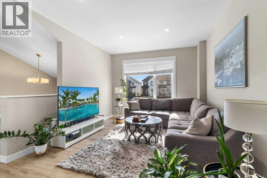 56 Evergreen, Red Deer, Alberta  T4P 3E5 - Photo 6 - A2296877