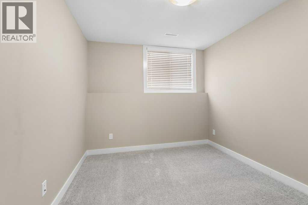 56 Evergreen, Red Deer, Alberta  T4P 3E5 - Photo 17 - A2296877