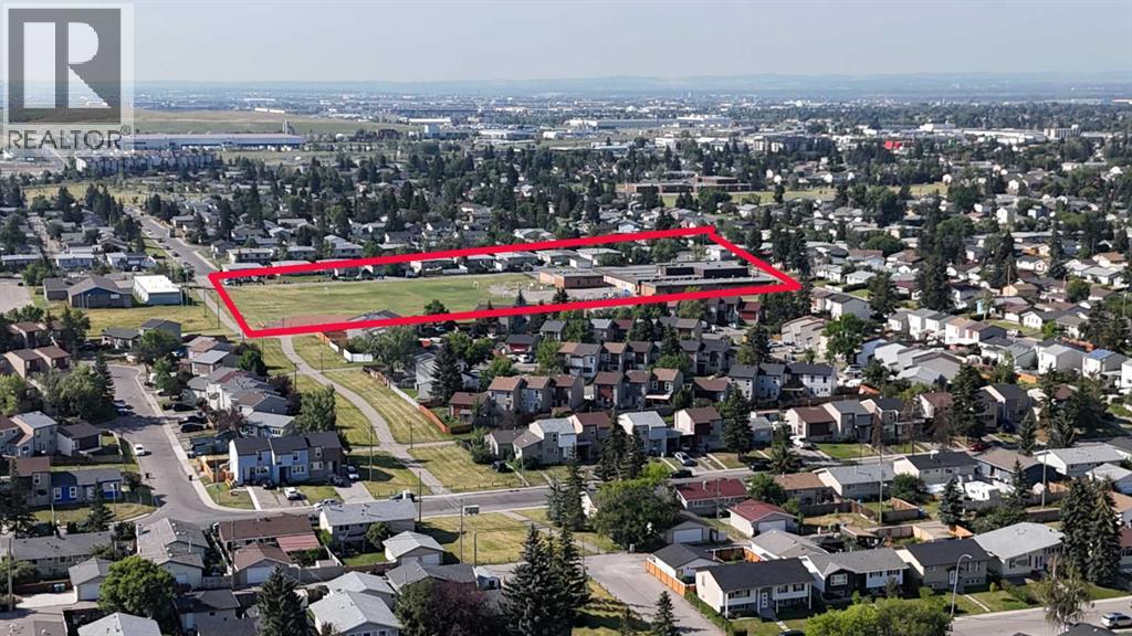 6151 Penworth Road SE, Calgary, Alberta  T2A 4J9 - Photo 26 - A2276025