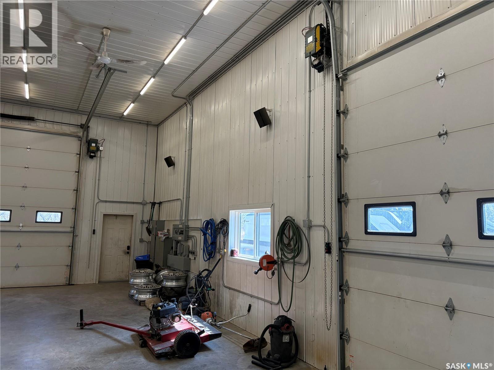 Strasbourg/ Bulyea  Sk Acreage, Mckillop Rm No. 220, Saskatchewan  S0G 0L0 - Photo 6 - SK033077