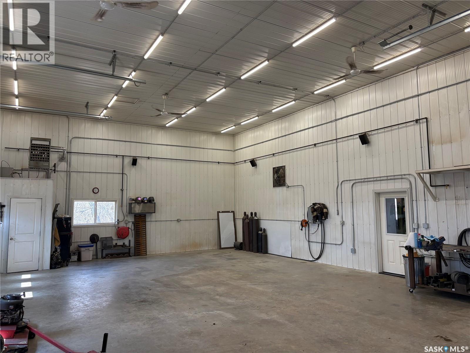 Strasbourg/ Bulyea  Sk Acreage, Mckillop Rm No. 220, Saskatchewan  S0G 0L0 - Photo 8 - SK033077