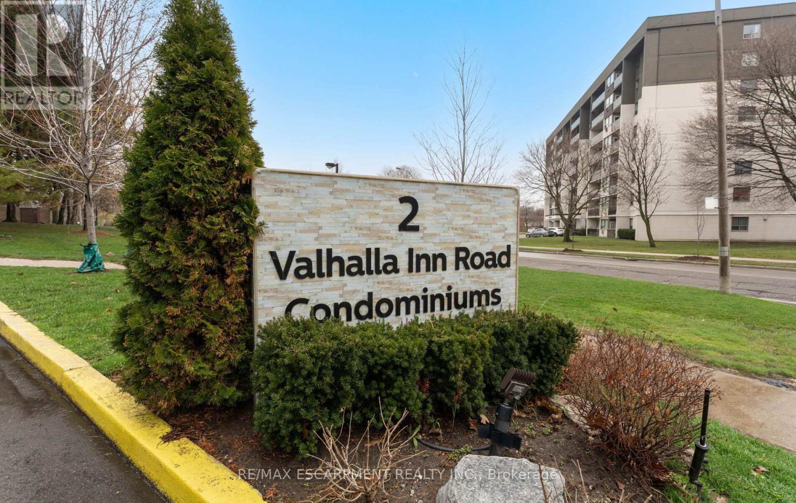 308C - 2 VALHALLA INN ROAD, Toronto, Ontario