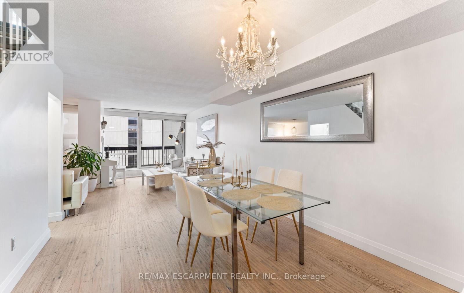 308c - 2 Valhalla Inn Road, Toronto, Ontario  M9B 6C3 - Photo 10 - W13010324