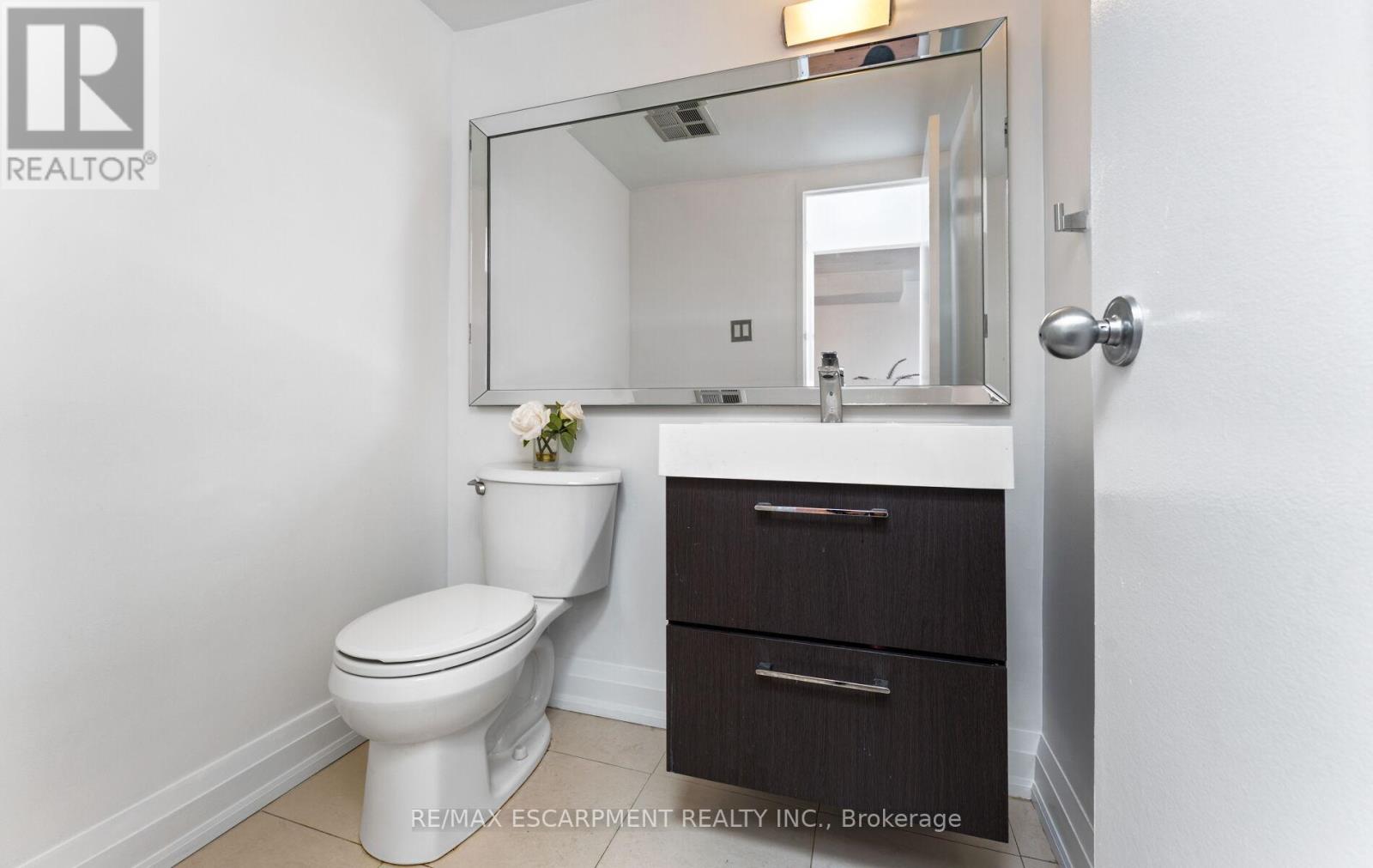 308c - 2 Valhalla Inn Road, Toronto, Ontario  M9B 6C3 - Photo 16 - W13010324