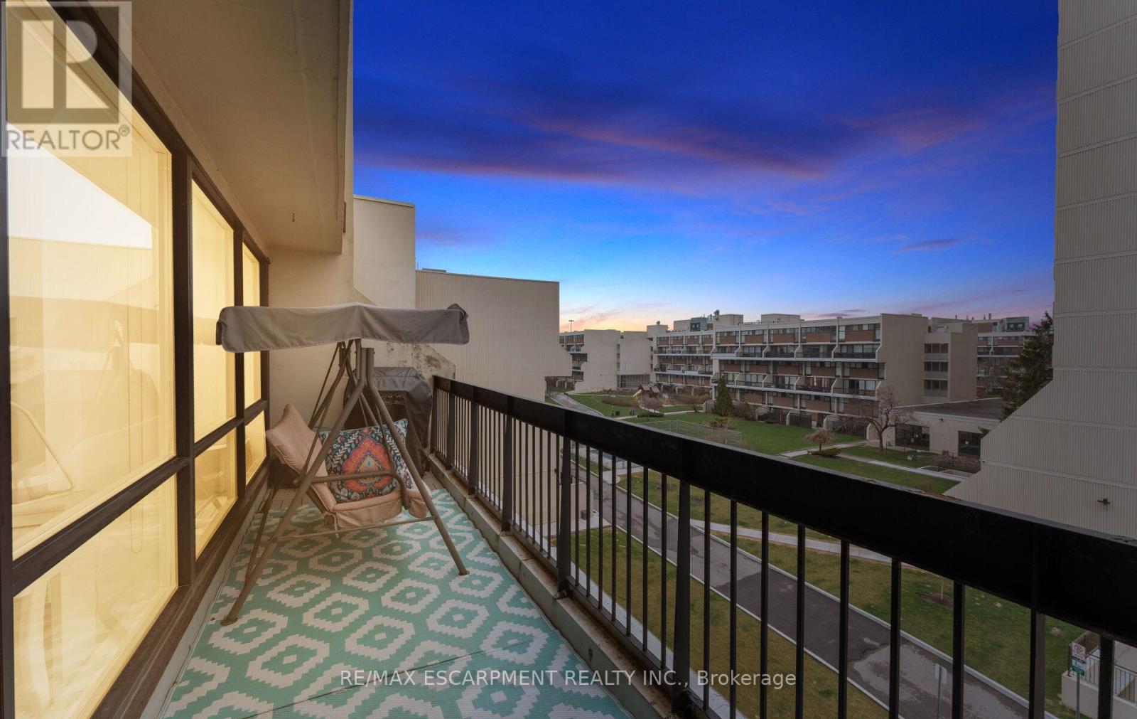 308c - 2 Valhalla Inn Road, Toronto, Ontario  M9B 6C3 - Photo 22 - W13010324