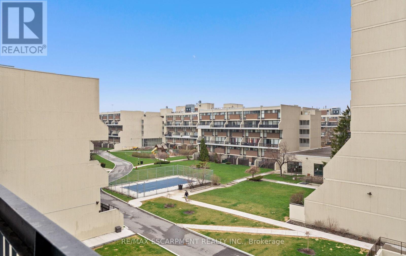 308c - 2 Valhalla Inn Road, Toronto, Ontario  M9B 6C3 - Photo 23 - W13010324