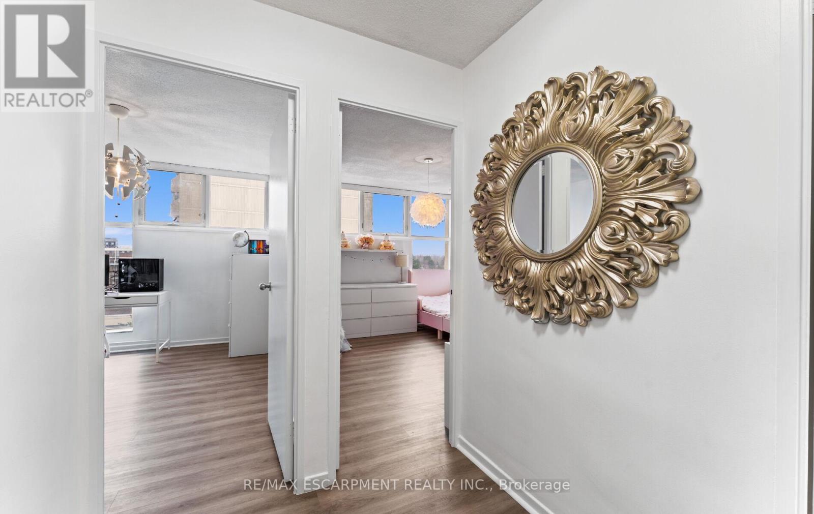 308c - 2 Valhalla Inn Road, Toronto, Ontario  M9B 6C3 - Photo 25 - W13010324