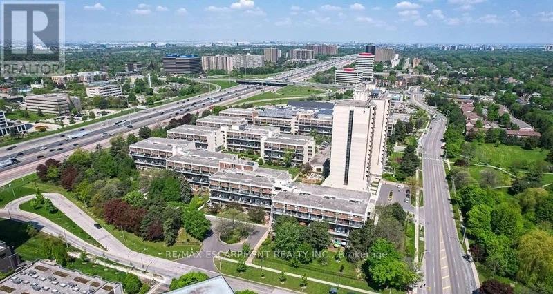 308c - 2 Valhalla Inn Road, Toronto, Ontario  M9B 6C3 - Photo 38 - W13010324