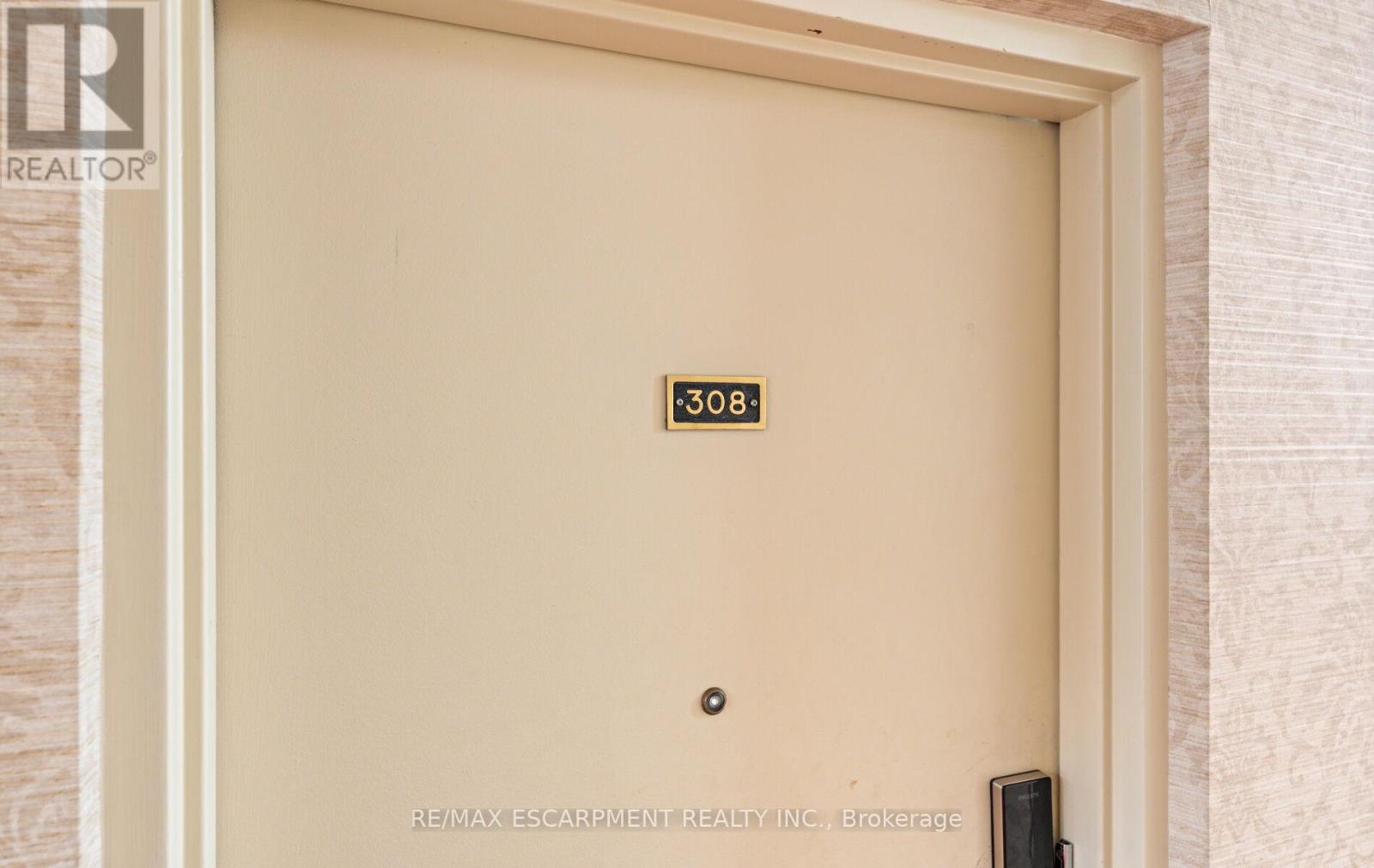 308c - 2 Valhalla Inn Road, Toronto, Ontario  M9B 6C3 - Photo 5 - W13010324