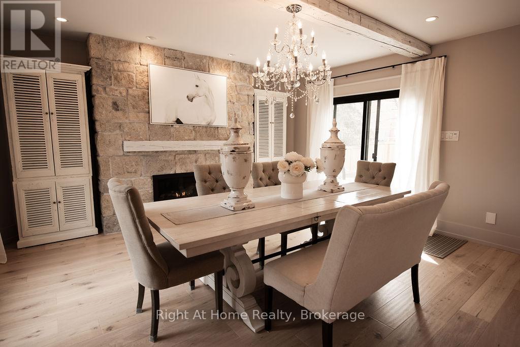 139 Allan Street, Oakville, Ontario  L6J 3N6 - Photo 12 - W12932152