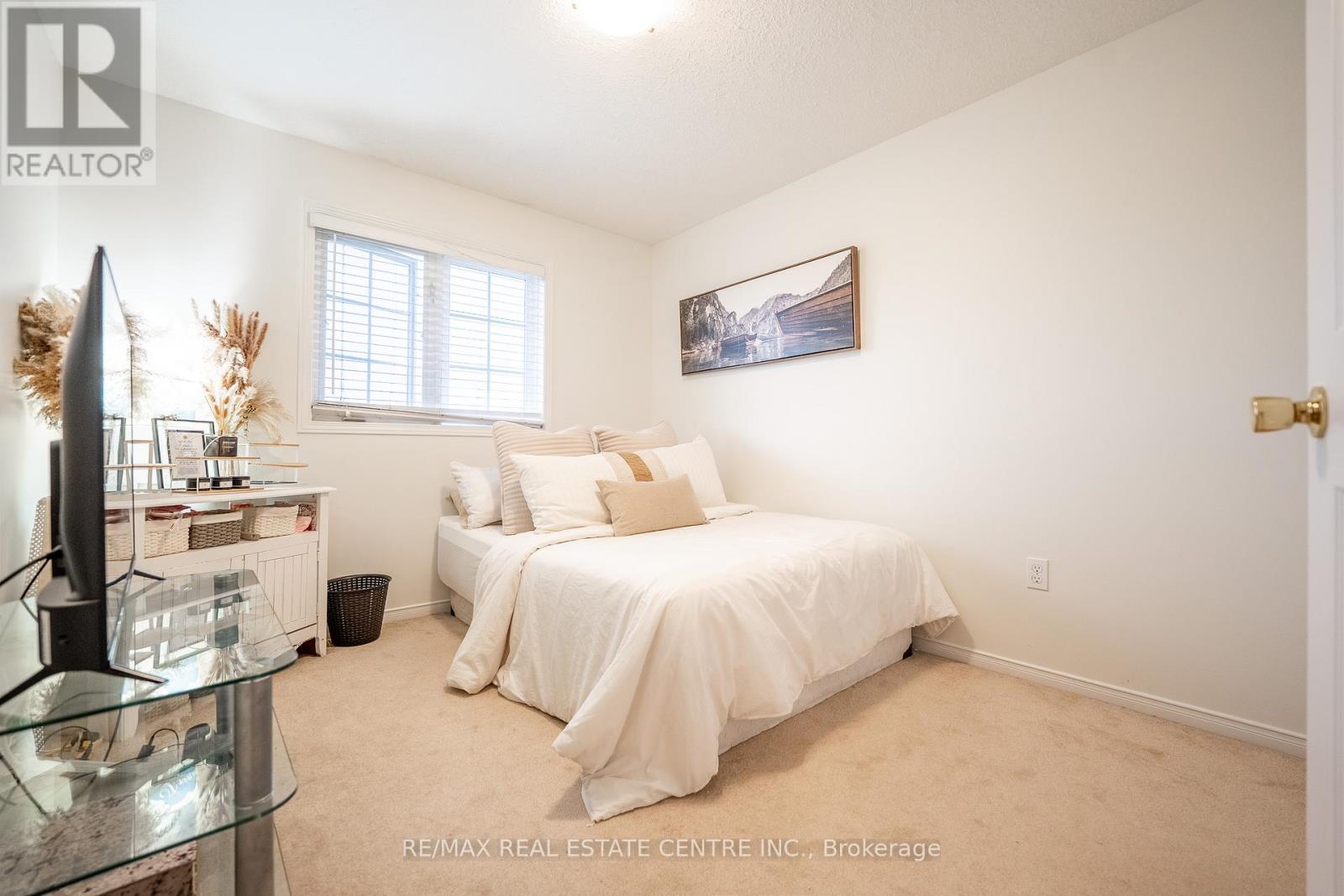 30 Fallowfield Drive, Kitchener, Ontario  N2C 0A8 - Photo 18 - X13010302