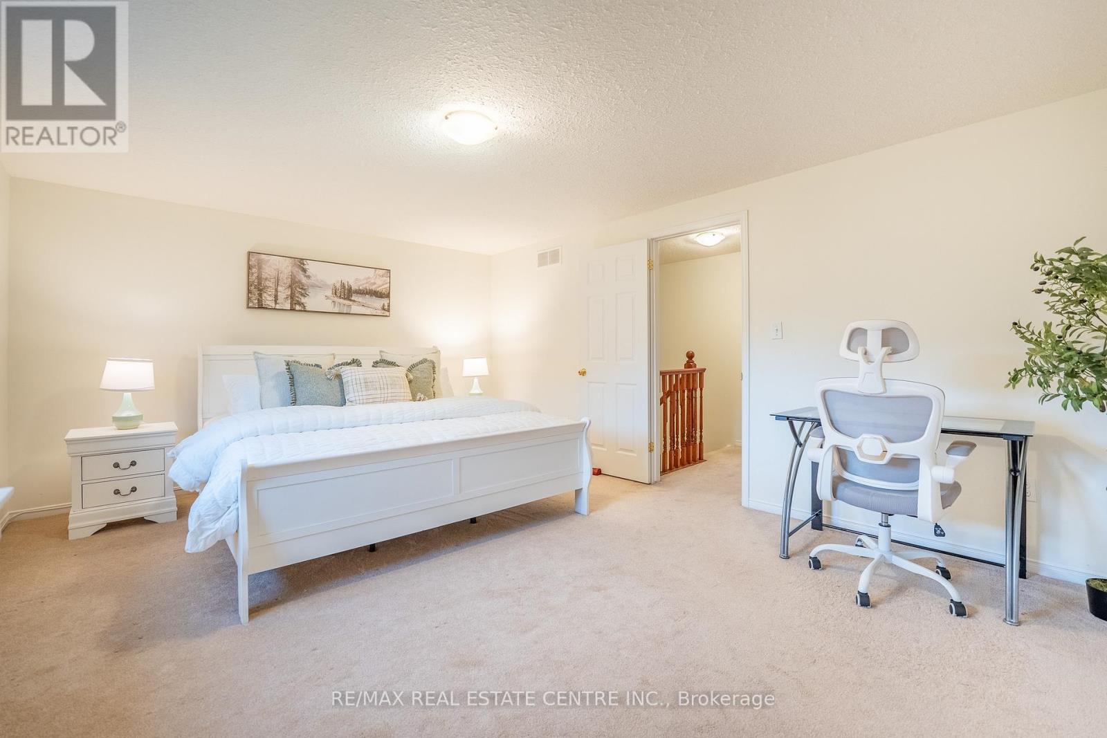 30 Fallowfield Drive, Kitchener, Ontario  N2C 0A8 - Photo 23 - X13010302