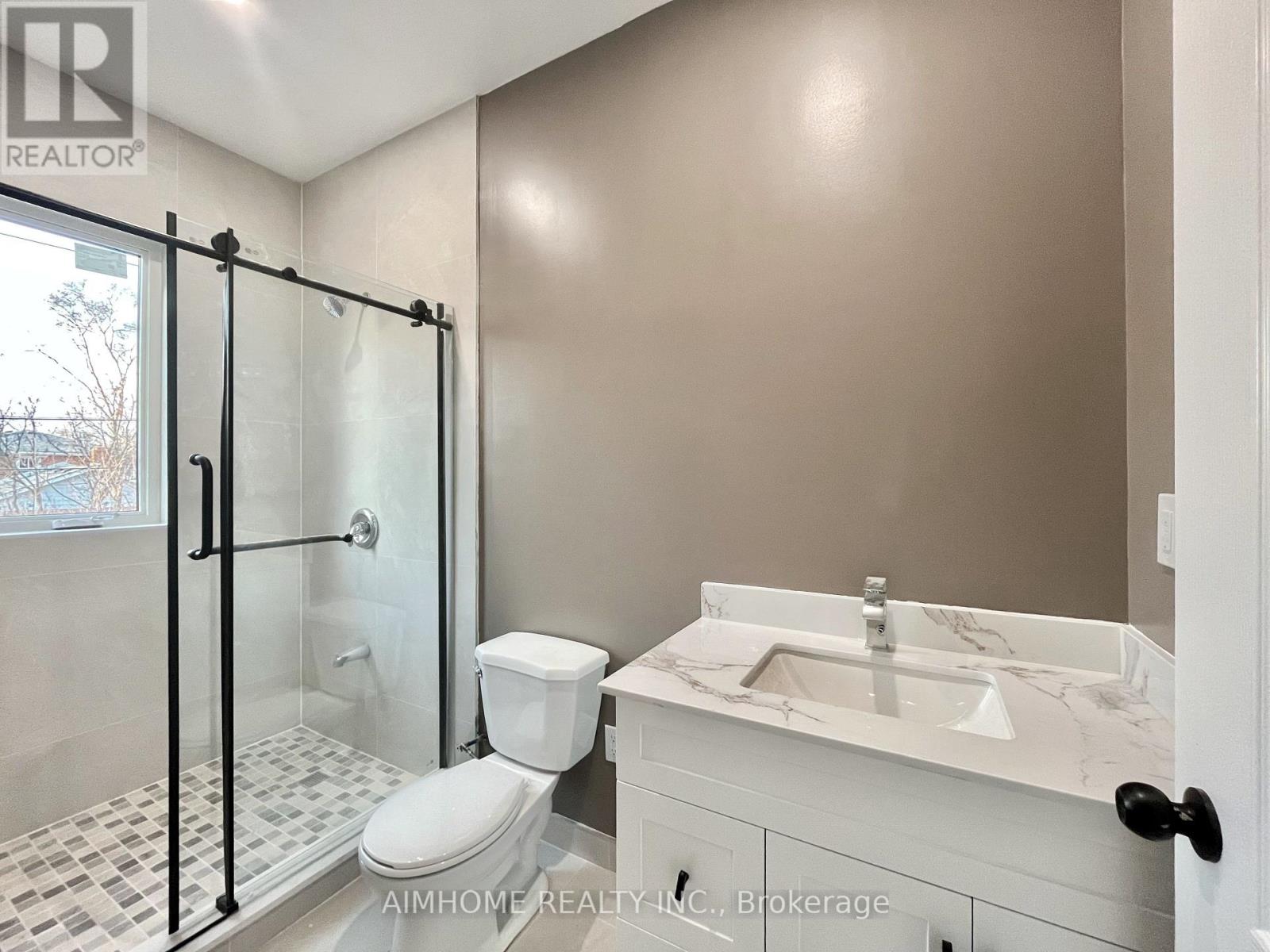 3 - 15 Waddington Crescent, Toronto, Ontario  M2J 2Z9 - Photo 22 - C12998310
