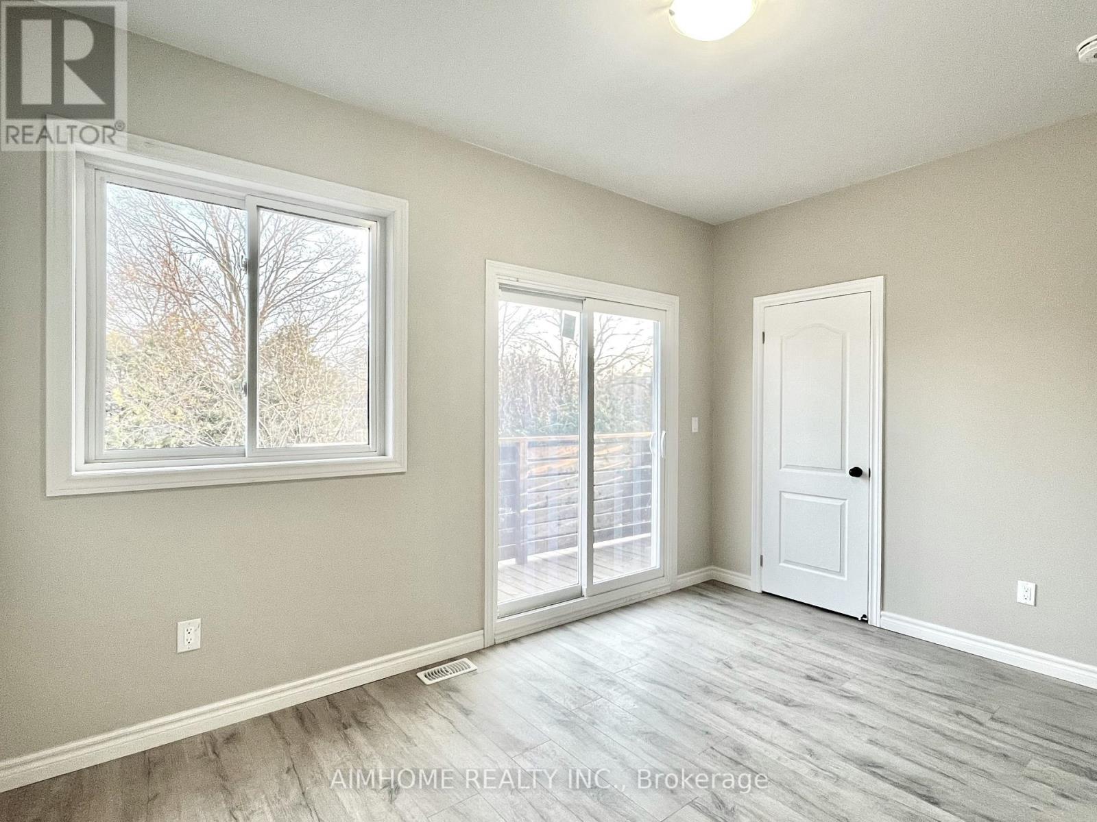 3 - 15 Waddington Crescent, Toronto, Ontario  M2J 2Z9 - Photo 17 - C12998310