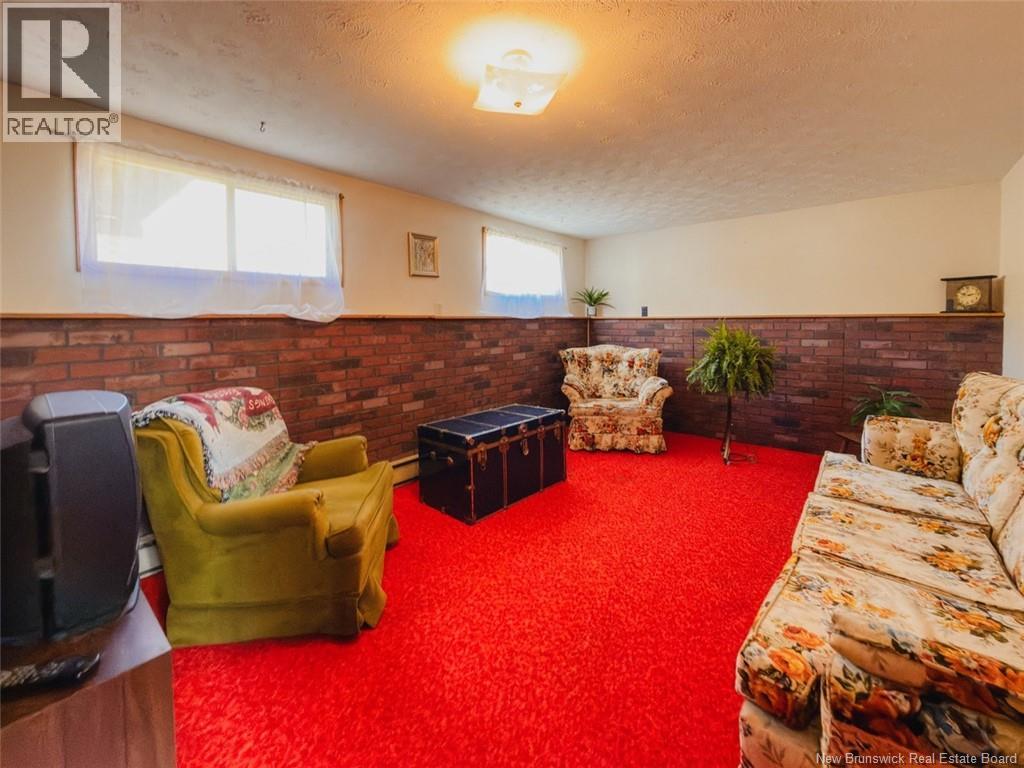 120 Wilson Street, Woodstock, New Brunswick  E7M 3A3 - Photo 39 - NB127567