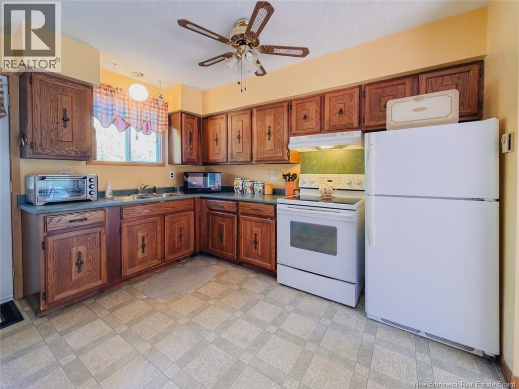 120 Wilson Street, Woodstock, New Brunswick  E7M 3A3 - Photo 18 - NB127567