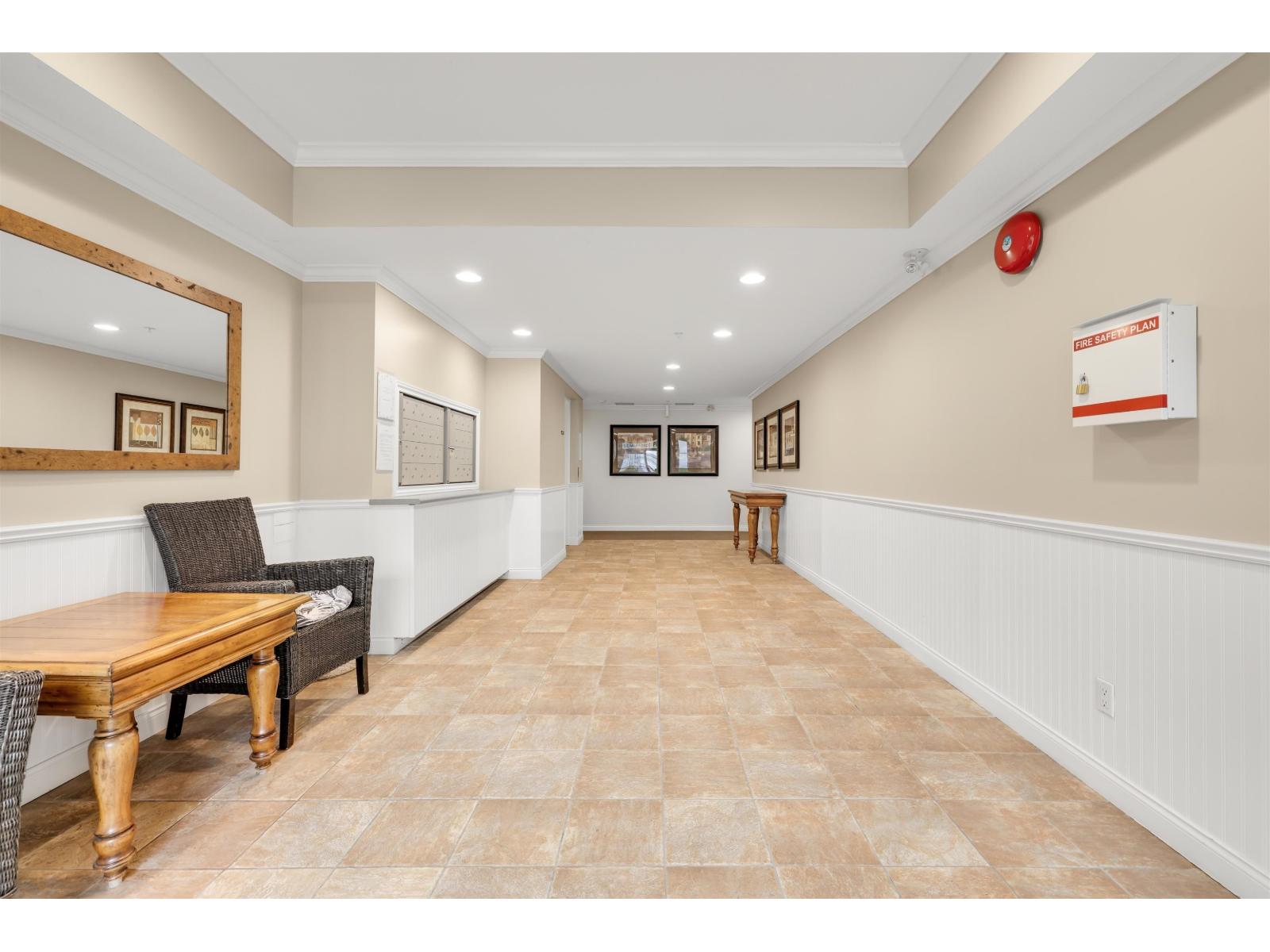 206 15323 17a Avenue, Surrey, British Columbia  V4A 1V4 - Photo 24 - R3111620