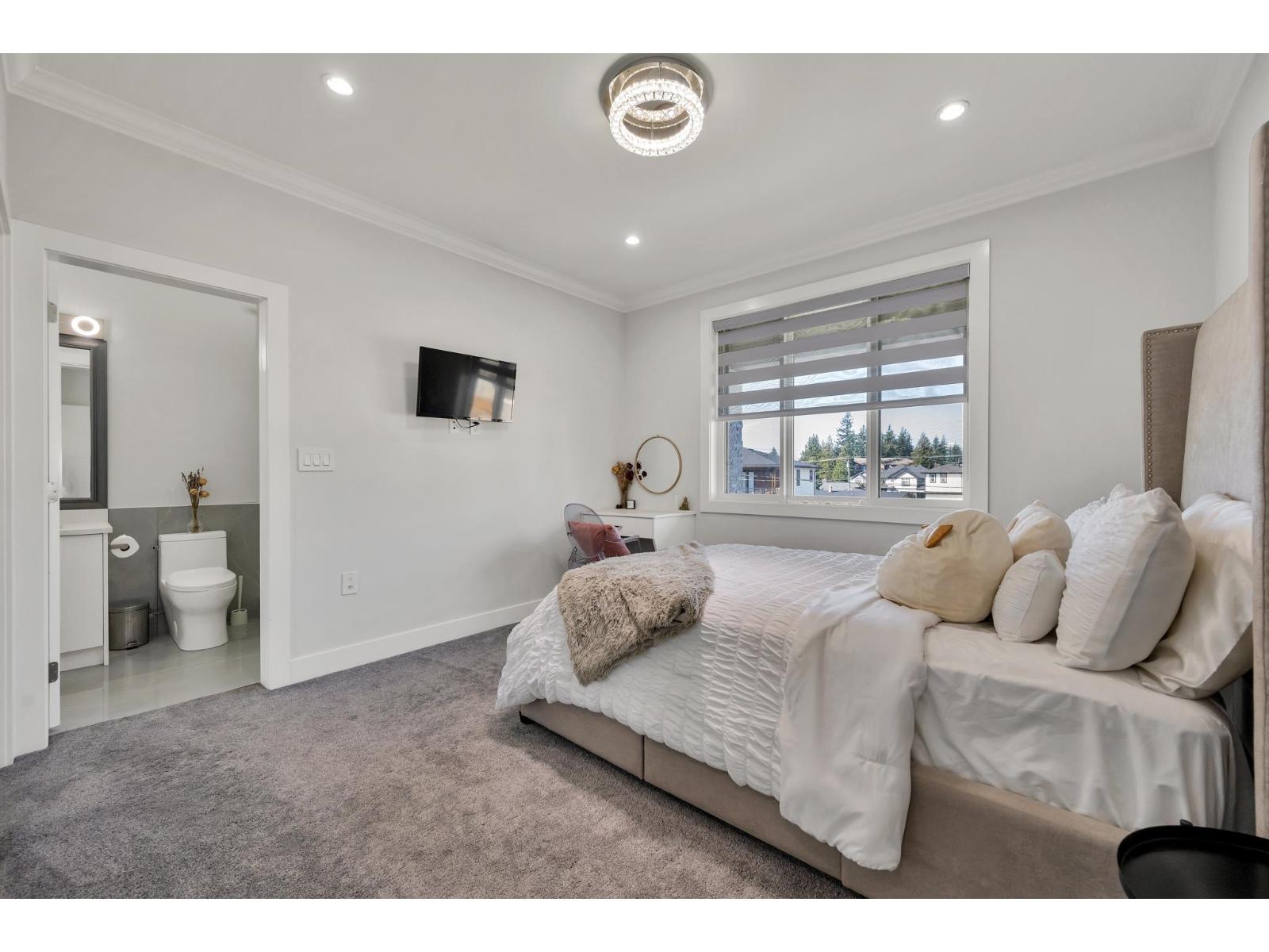 32244 Pineview Avenue, Abbotsford, British Columbia  V2T 1R3 - Photo 24 - R3110195